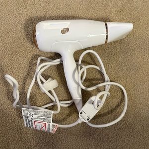 T3 blow dryer